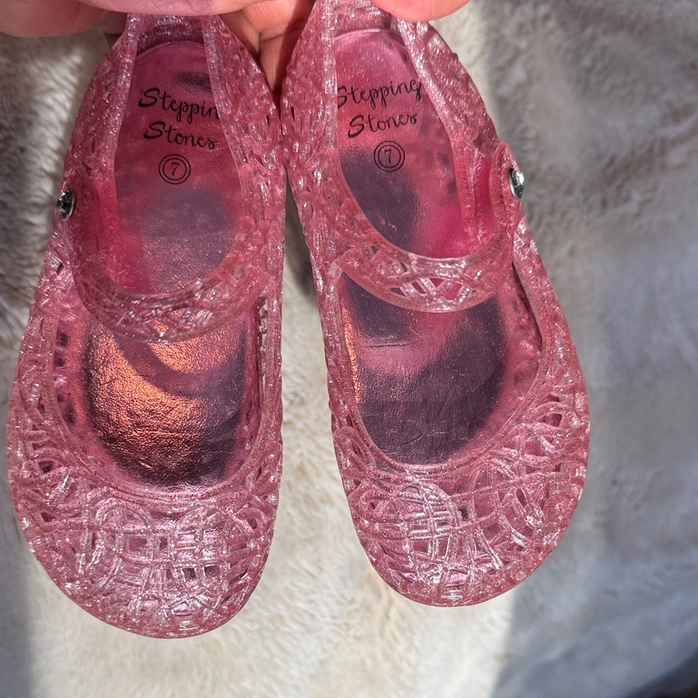 NWOT Pink Glitter Kids Shoes - Picture 10 of 10